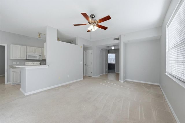 4266 VICENZA DRIVE A39, Venice, FL 34293