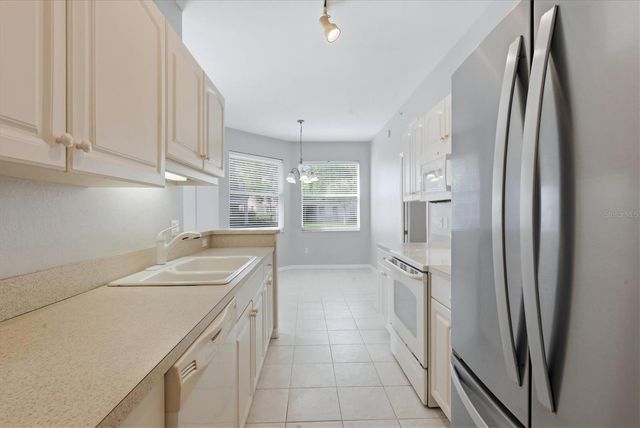 4266 VICENZA DRIVE A39, Venice, FL 34293