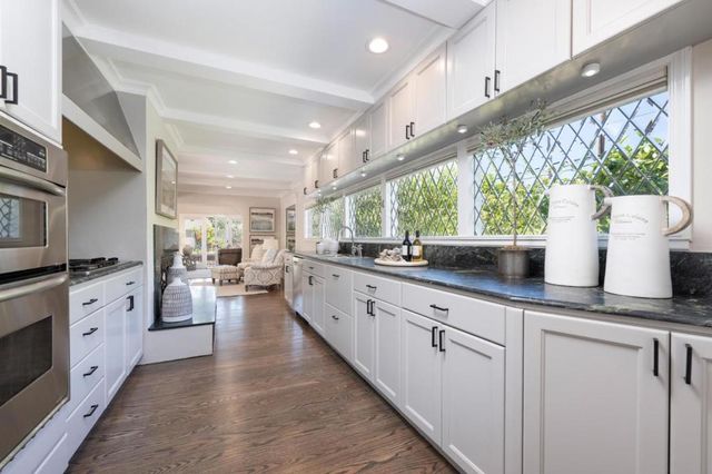 605 Barroilhet Avenue, San Mateo, CA 94402