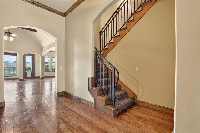 9021 NW 148th Place, Yukon, OK 73099