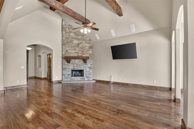 9021 NW 148th Place, Yukon, OK 73099