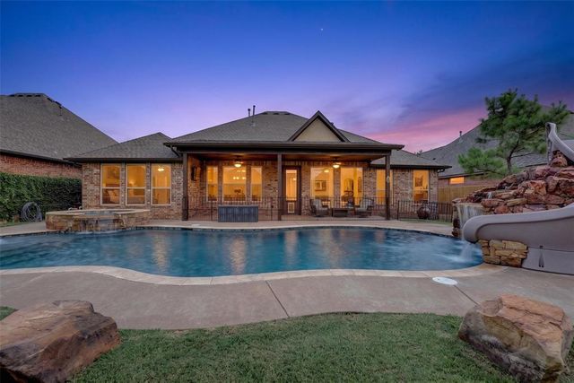 9021 NW 148th Place, Yukon, OK 73099