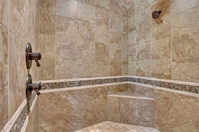 9021 NW 148th Place, Yukon, OK 73099