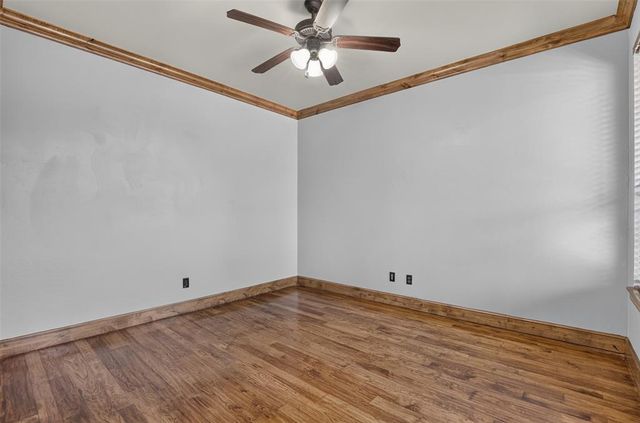 9021 NW 148th Place, Yukon, OK 73099