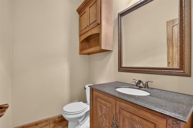 9021 NW 148th Place, Yukon, OK 73099