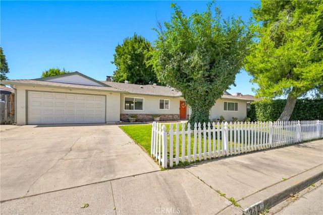 210 Tammy Drive, Atwater, CA 95301