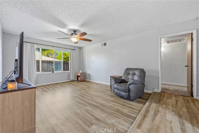 210 Tammy Drive, Atwater, CA 95301