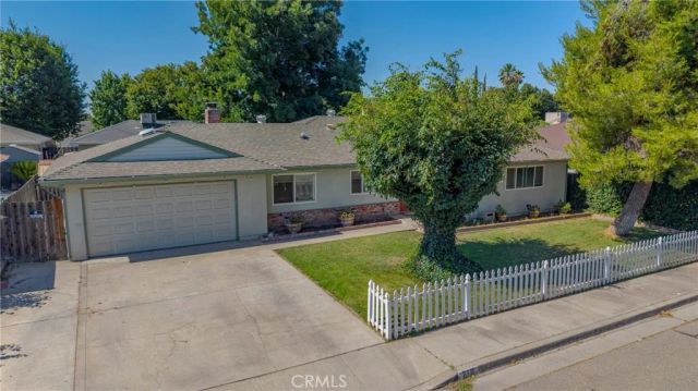 210 Tammy Drive, Atwater, CA 95301