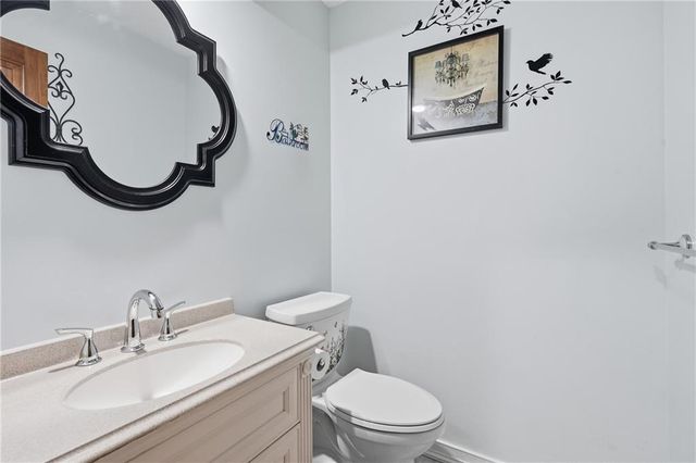 11724 Craig Street, Overland Park, KS 66210