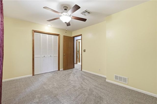 11724 Craig Street, Overland Park, KS 66210