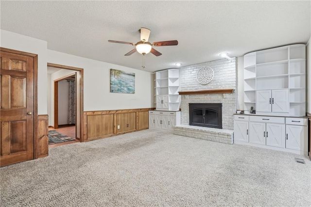 11724 Craig Street, Overland Park, KS 66210