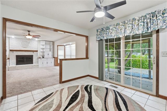 11724 Craig Street, Overland Park, KS 66210