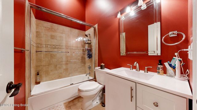 927 Cherokee Rd APT 1, Louisville, KY 40204