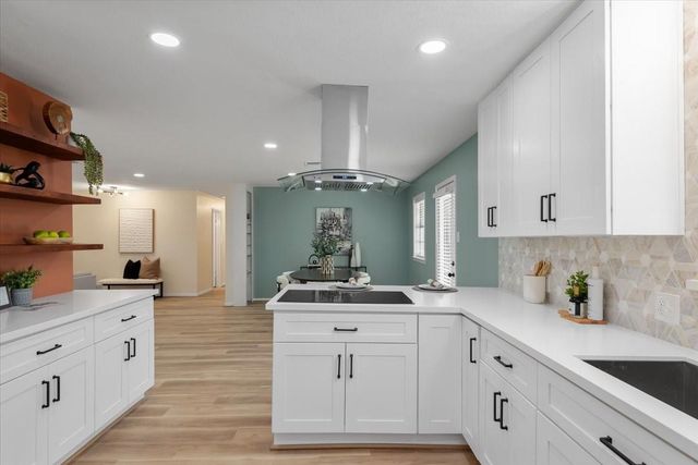 1106 Long Dr, Richmond, TX 77469