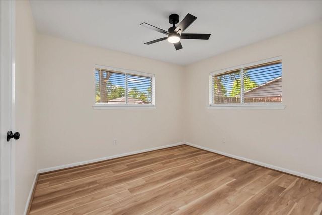 1106 Long Dr, Richmond, TX 77469