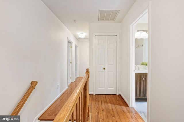5901 MOORE RD, Marshall, VA 20115