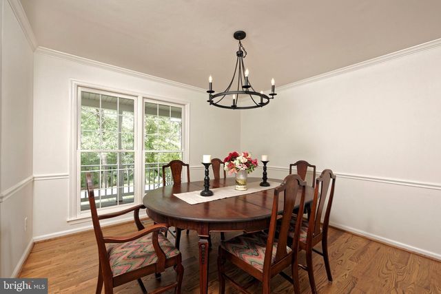 5901 MOORE RD, Marshall, VA 20115