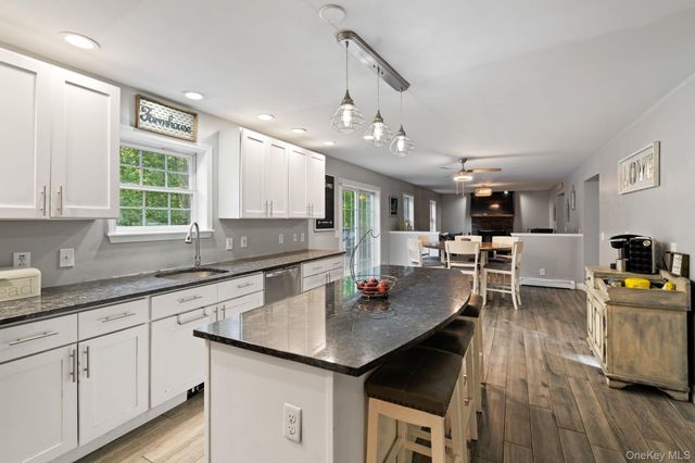 181 Penaluna Road, Monroe, NY 10950