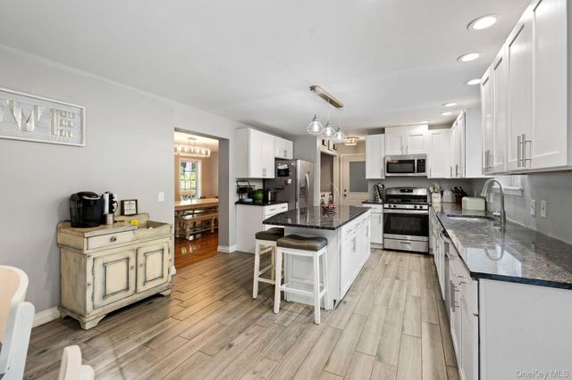 181 Penaluna Road, Monroe, NY 10950