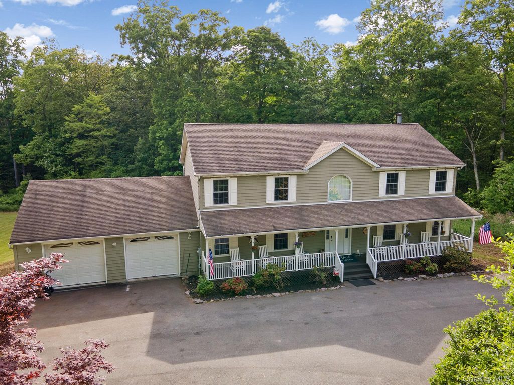 181 Penaluna Road, Monroe, NY 10950