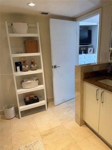 20306 NE 34th Court 39, Aventura, FL 33180