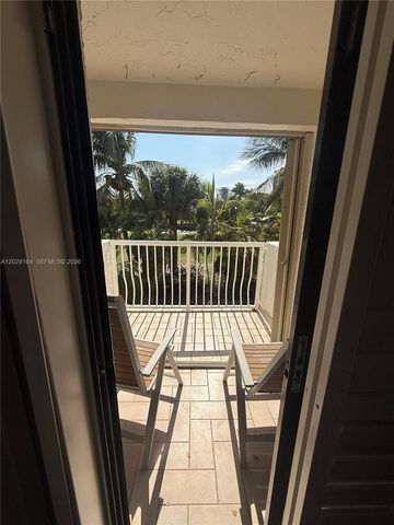 20306 NE 34th Court 39, Aventura, FL 33180