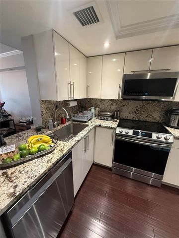 20306 NE 34th Court 39, Aventura, FL 33180