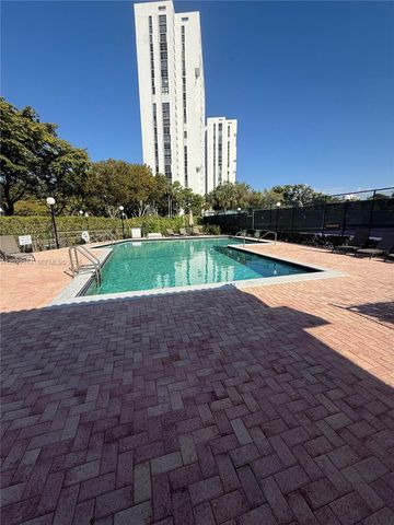 20306 NE 34th Court 39, Aventura, FL 33180