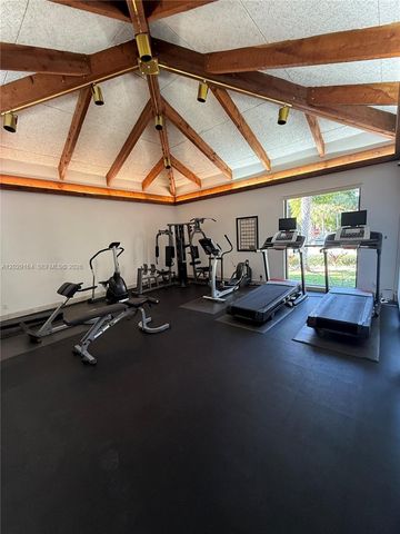 20306 NE 34th Court 39, Aventura, FL 33180
