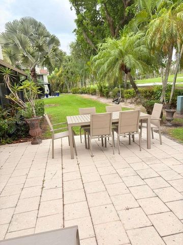 20306 NE 34th Court 39, Aventura, FL 33180