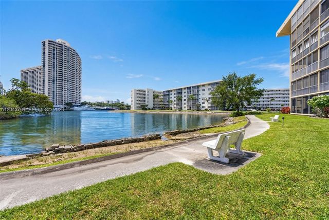 2930 Point East Drive E201, Aventura, FL 33160