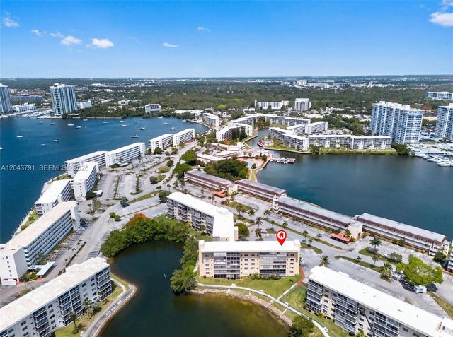 2930 Point East Drive E201, Aventura, FL 33160
