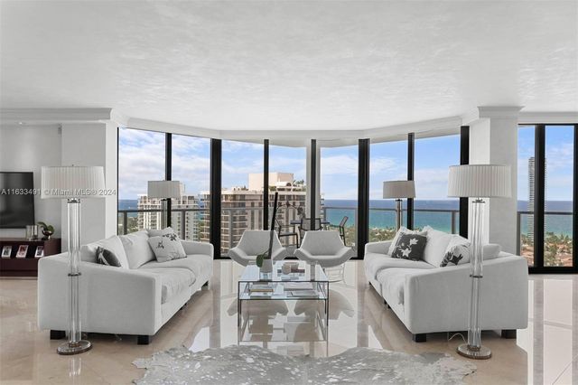 19500 Turnberry Way 27-AB, Aventura, FL 33180