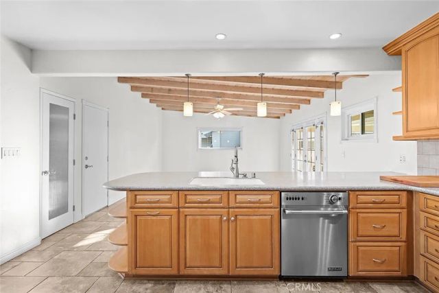 703 S Armel Dr, Covina, CA 91723