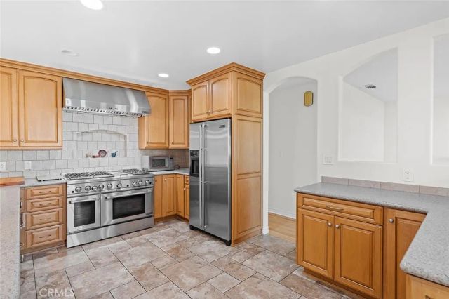 703 S Armel Dr, Covina, CA 91723