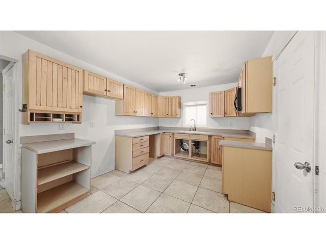 10070 Brigitte Dr, Northglenn, CO 80260