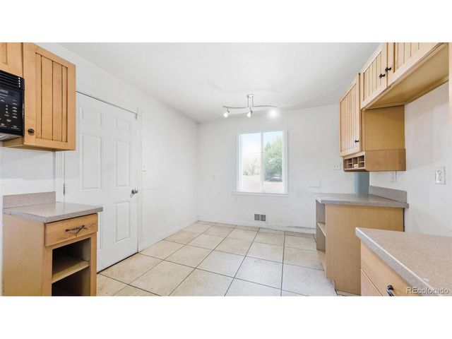 10070 Brigitte Dr, Northglenn, CO 80260