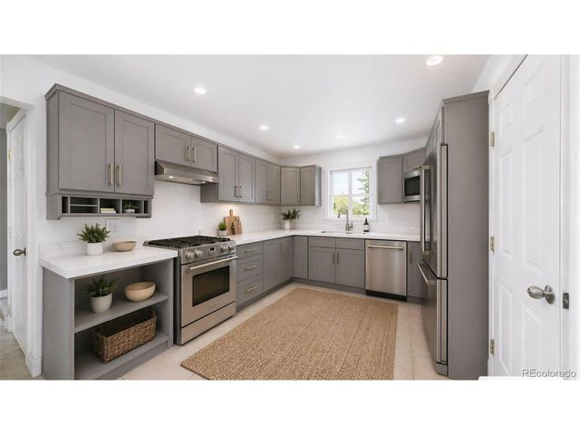 10070 Brigitte Dr, Northglenn, CO 80260