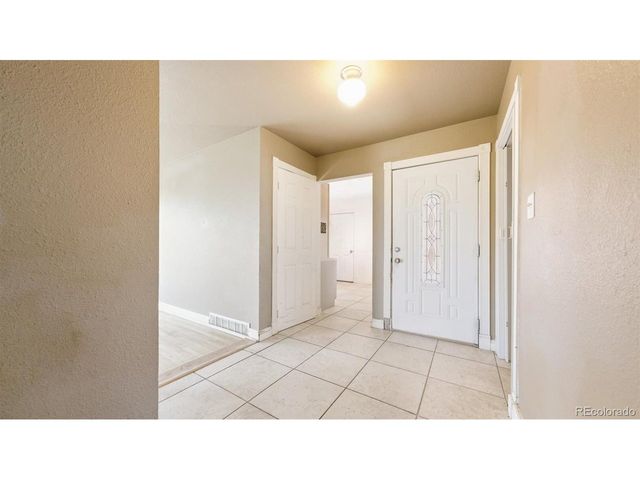 10070 Brigitte Dr, Northglenn, CO 80260