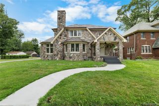 14505 Woodmont Avenue, Detroit, MI 48227