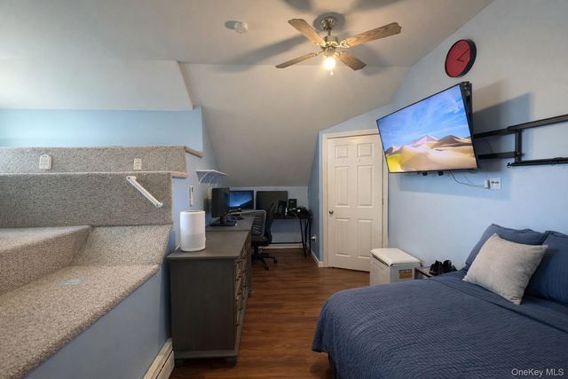 40 Alton Road, Babylon, NY 11702