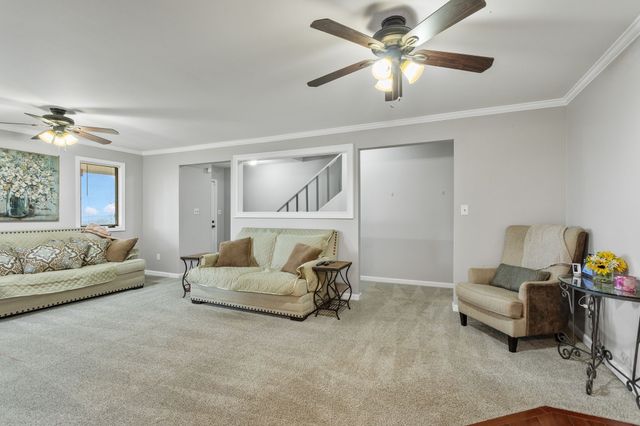 881 Mount Olivet Rd, Columbia, TN 38401