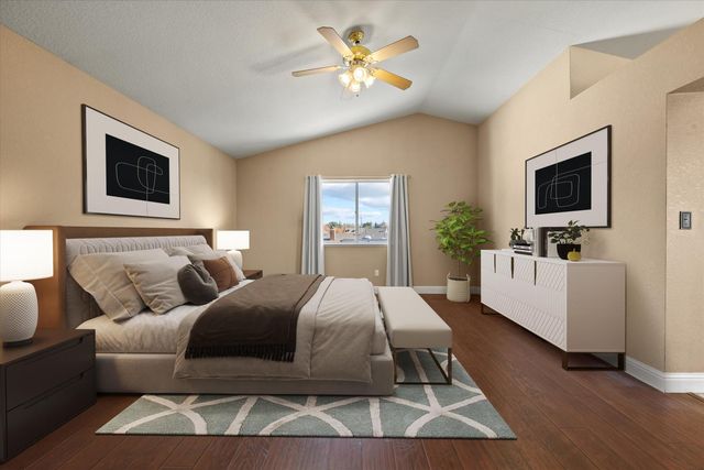 71 Reed Rd, Oakdale, CA 95361