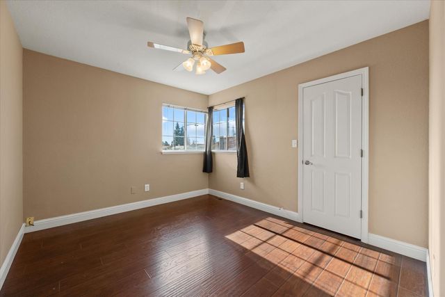 71 Reed Rd, Oakdale, CA 95361