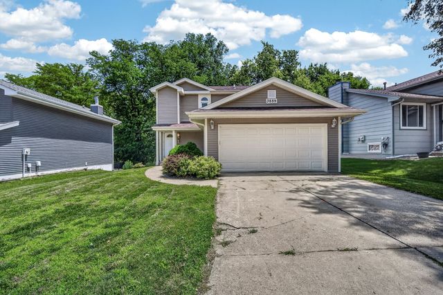 3889 92nd Drive, Urbandale, IA 50322