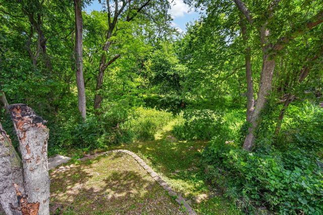 3889 92nd Drive, Urbandale, IA 50322