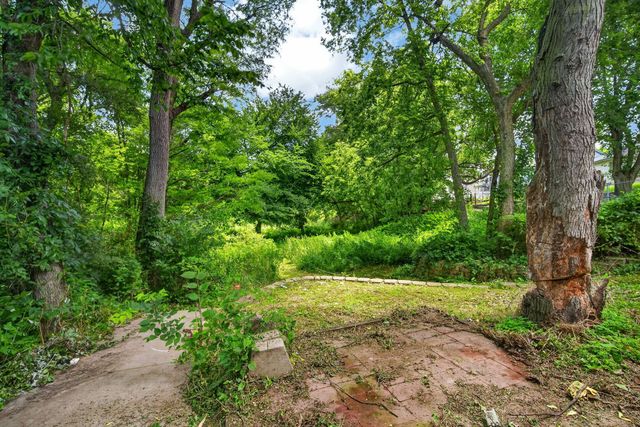 3889 92nd Drive, Urbandale, IA 50322