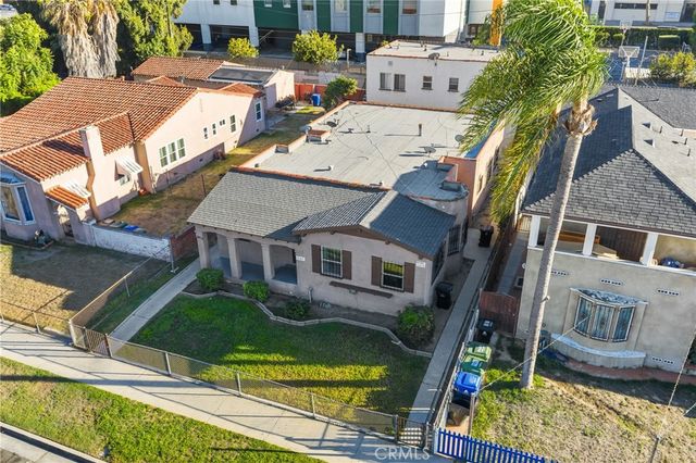 1120 W 85th, Los Angeles, CA 90044