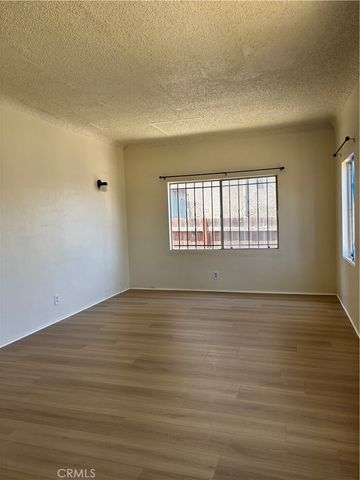 1120 W 85th, Los Angeles, CA 90044