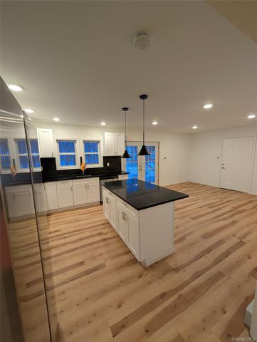 1407 State Route 208, Wallkill, NY 12589